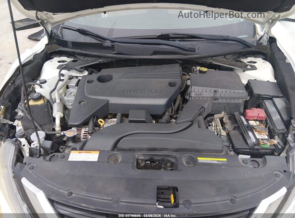 1N4AL3AP2HC476145 2017 NISSAN ALTIMA White Հետևի տեսք