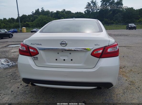 1N4AL3AP2HC476145 2017 NISSAN ALTIMA White 