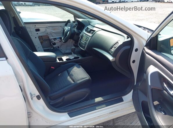 1N4AL3AP2HN304086 2017 NISSAN ALTIMA White Vista interior delantera