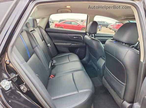 1N4AL3AP2JC135771 2018 NISSAN ALTIMA Black Vista de los asientos traseros