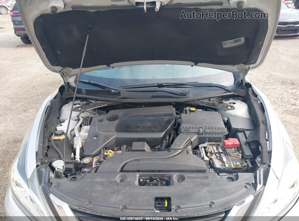 1N4AL3AP2JC136208 2018 NISSAN ALTIMA Silver Вид ззаду