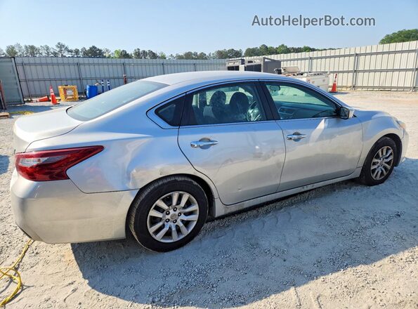 1N4AL3AP2JC144244 2018 NISSAN ALTIMA Серебряный Задняя правая четверть