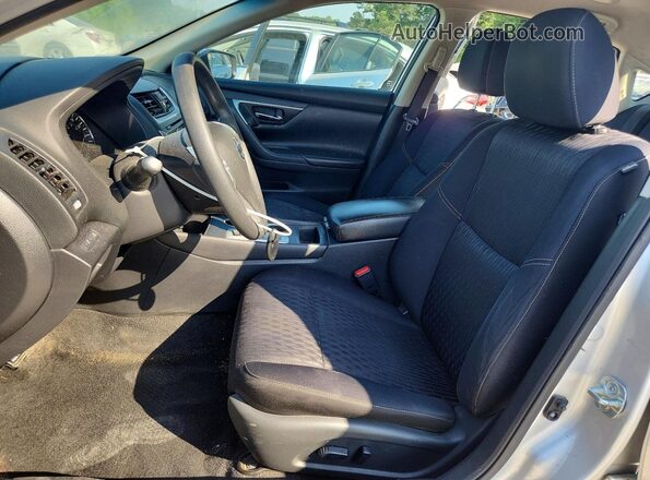 1N4AL3AP2JC144244 2018 NISSAN ALTIMA Серебряный Вид салона спереди