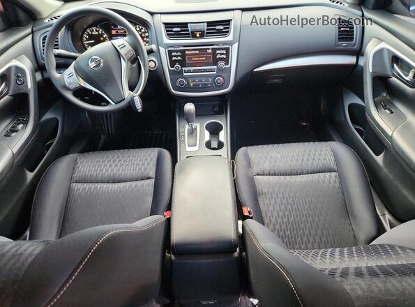 1N4AL3AP2JC191242 2018 NISSAN ALTIMA Red Dashboard view