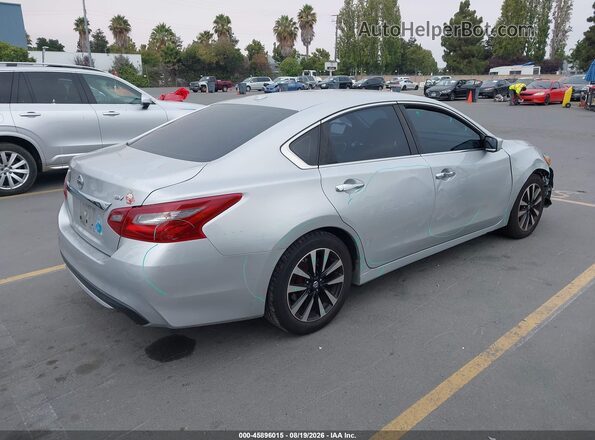 1N4AL3AP2JC262410 2018 NISSAN ALTIMA Silver Tył prawy