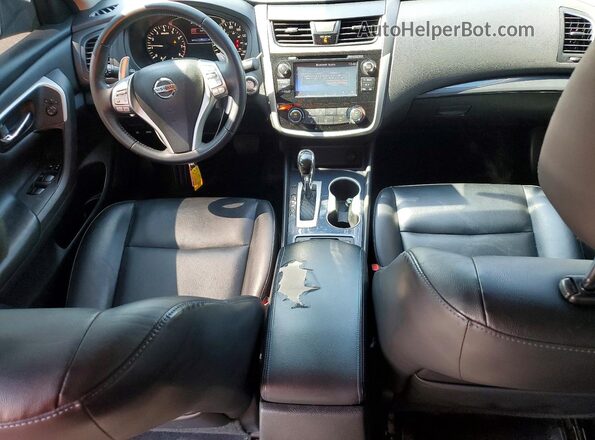 1N4AL3AP2JC475504 2018 NISSAN ALTIMA Серый Вид панели приборов