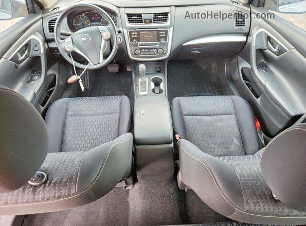 1N4AL3AP3GC239453 2016 NISSAN ALTIMA Silver Vista del salpicadero