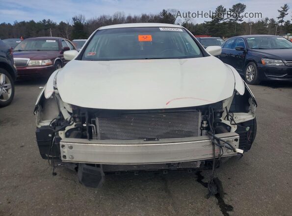 1N4AL3AP3GC270332 2016 NISSAN ALTIMA White Front view