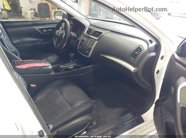 1N4AL3AP3GN345499 2016 NISSAN ALTIMA White Вид салону спереду