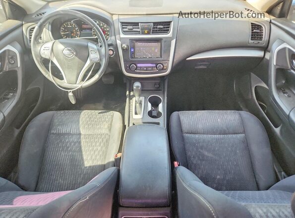 1N4AL3AP3HC118181 2017 NISSAN ALTIMA White Widok deski rozdzielczej