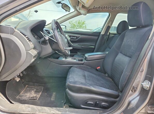 1N4AL3AP3HC205160 2017 NISSAN ALTIMA Серебряный Вид салона спереди