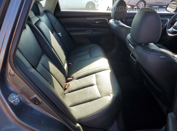 1N4AL3AP3HC229202 2017 NISSAN ALTIMA Gray Vista de los asientos traseros