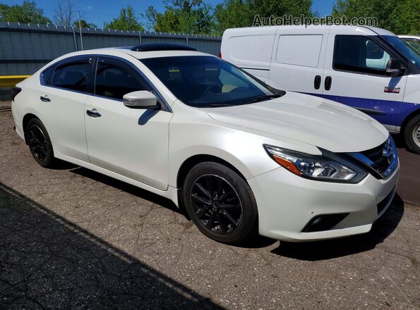 1N4AL3AP3HC250048 2017 NISSAN ALTIMA White Передня права чверть
