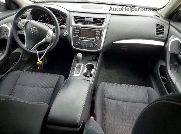 1N4AL3AP3HC250065 2017 NISSAN ALTIMA White Vista del salpicadero