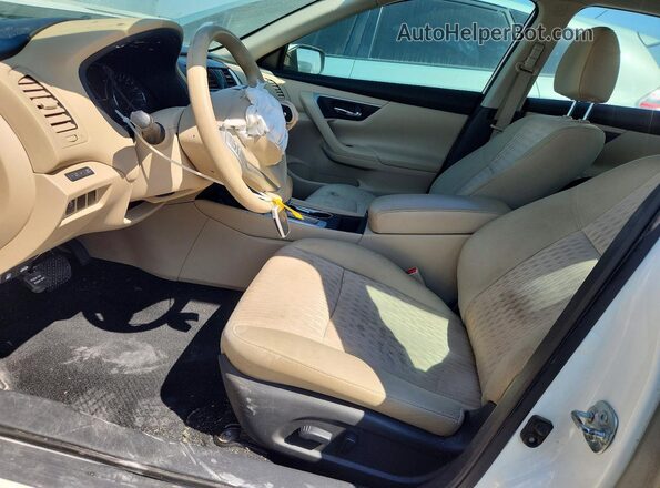 1N4AL3AP3HN320619 2017 NISSAN ALTIMA Белый Вид салона спереди