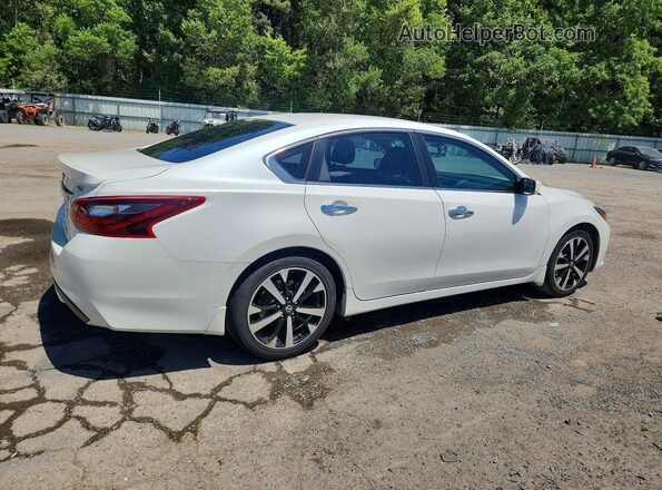 1N4AL3AP3JC118932 2018 NISSAN ALTIMA White Tył prawy