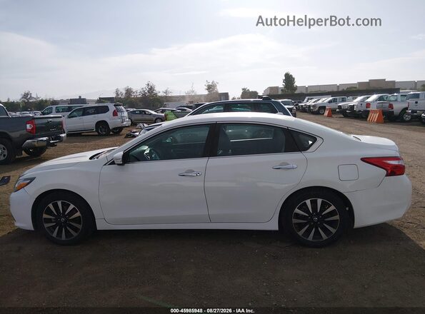 1N4AL3AP3JC157715 2018 NISSAN ALTIMA White სალონის 360-გრადუსიანი ხედი