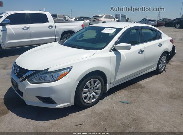 1N4AL3AP3JC161862 2018 NISSAN ALTIMA White Przód lewy