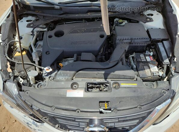 1N4AL3AP3JC283444 2018 NISSAN ALTIMA White Rear interior view