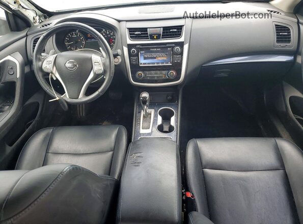 1N4AL3AP3JC294332 2018 NISSAN ALTIMA White Dashboard view