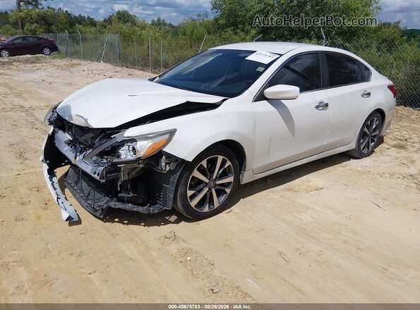 1N4AL3AP4GC158008 2016 NISSAN ALTIMA White Vista tres cuartos delantera izquierda