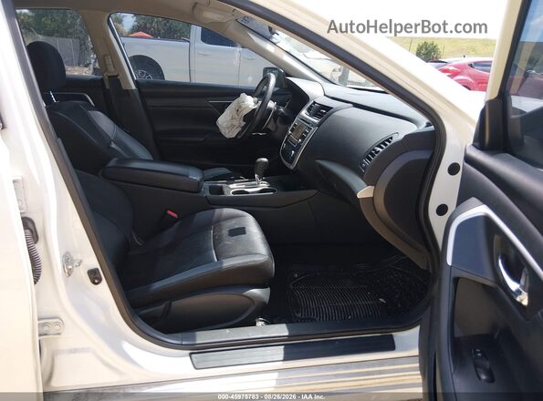 1N4AL3AP4GC158008 2016 NISSAN ALTIMA White Vista interior delantera