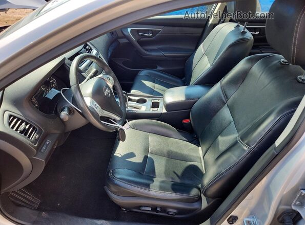 1N4AL3AP4GC253832 2016 NISSAN ALTIMA Silver Вид салону спереду