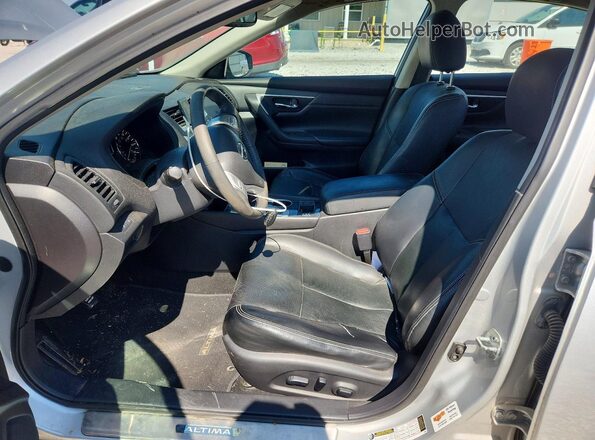 1N4AL3AP4GC261865 2016 NISSAN ALTIMA Серебряный Вид салона спереди