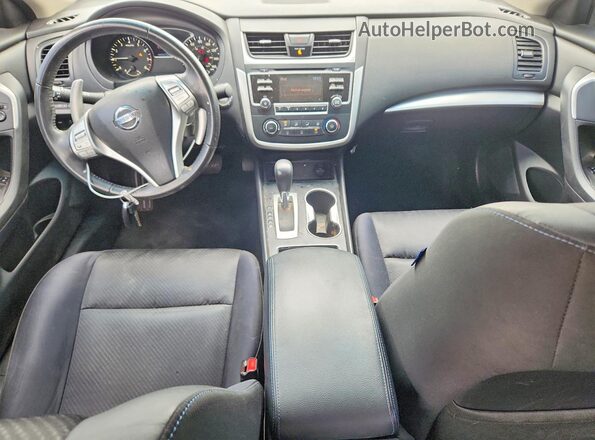 1N4AL3AP4HC108033 2017 NISSAN ALTIMA Silver Widok deski rozdzielczej