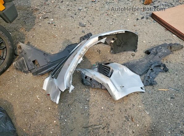 1N4AL3AP4HC109019 2017 NISSAN ALTIMA Silver Widok komory silnika