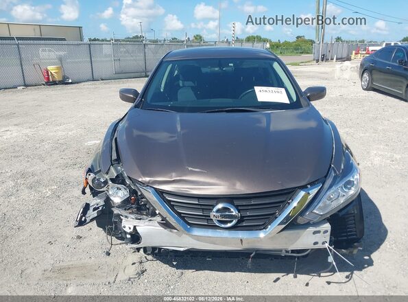 1N4AL3AP4HC115399 2017 NISSAN ALTIMA Gray Սալոնի հետևի տեսք