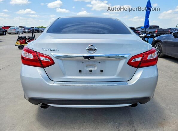 1N4AL3AP4HC124832 2017 NISSAN ALTIMA Серебряный Вид сзади