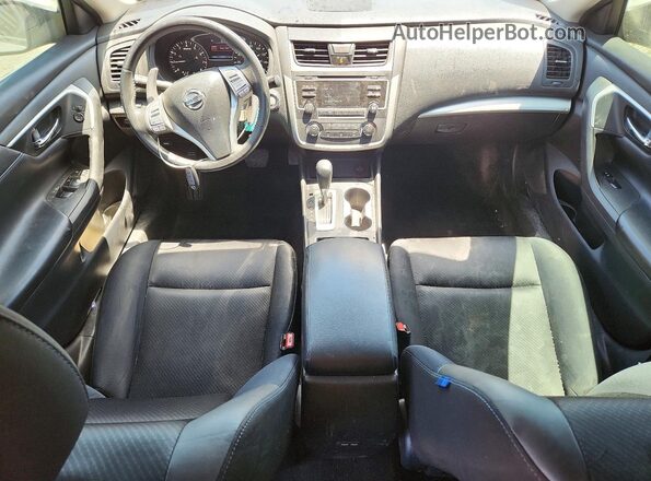 1N4AL3AP4HC161556 2017 NISSAN ALTIMA Белый Вид панели приборов