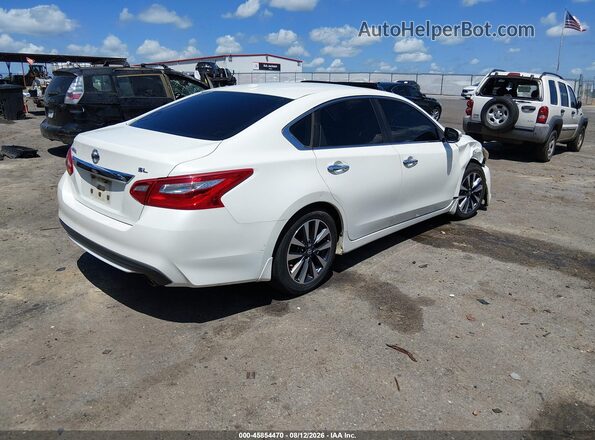 1N4AL3AP4HC165672 2017 NISSAN ALTIMA White Trasero derecho