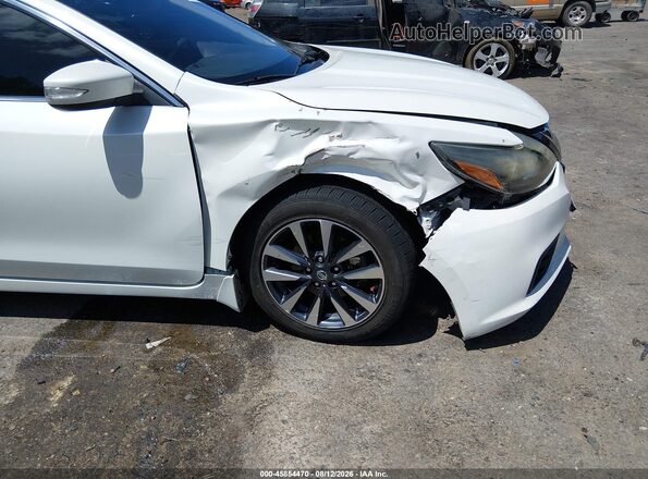 1N4AL3AP4HC165672 2017 NISSAN ALTIMA White 