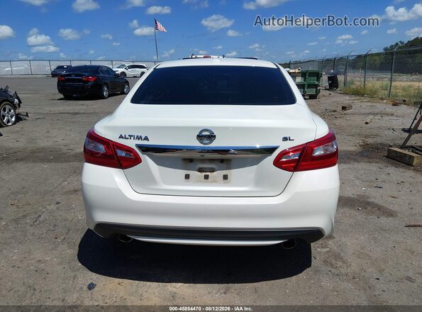 1N4AL3AP4HC165672 2017 NISSAN ALTIMA White 
