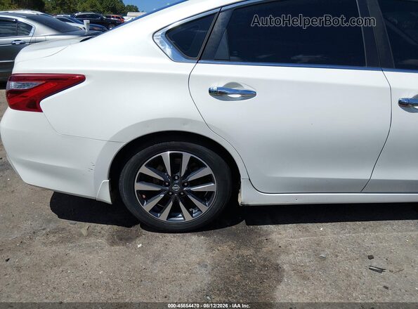1N4AL3AP4HC165672 2017 NISSAN ALTIMA White 