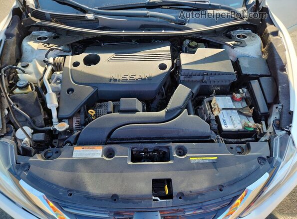 1N4AL3AP4HC216605 2017 NISSAN ALTIMA White Vista interior trasera