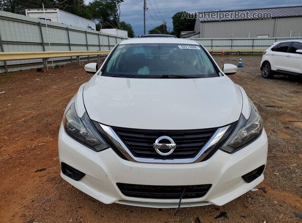 1N4AL3AP4HC227619 2017 NISSAN ALTIMA White Front view