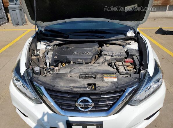 1N4AL3AP4HC241889 2017 NISSAN ALTIMA White Vista interior trasera