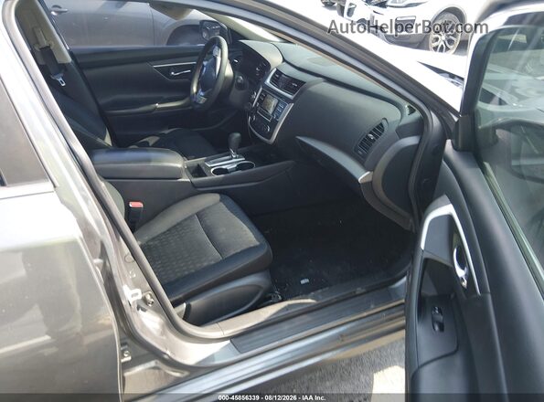 1N4AL3AP4HC272656 2017 NISSAN ALTIMA Серый Вид салона спереди