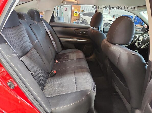 1N4AL3AP4HC275718 2017 NISSAN ALTIMA Maroon უკანა სავარძლების ხედი