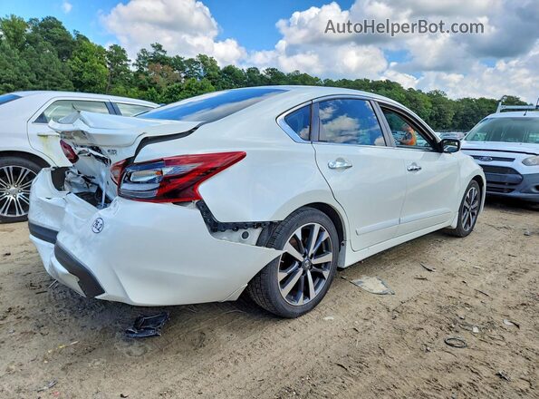 1N4AL3AP4HC485462 2017 NISSAN ALTIMA White Rear right