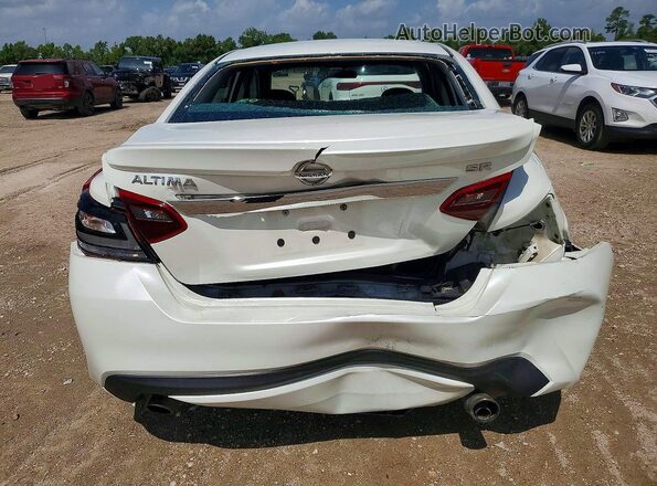 1N4AL3AP4HC491066 2017 NISSAN ALTIMA White Widok z tyłu