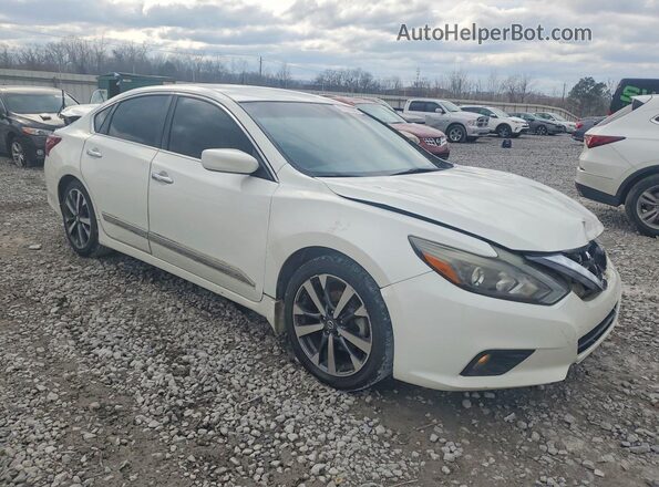 1N4AL3AP4HN322086 2017 NISSAN ALTIMA White Przód prawy