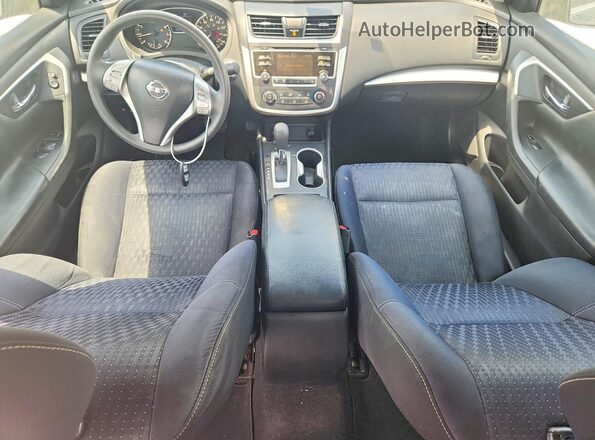 1N4AL3AP4HN328910 2017 NISSAN ALTIMA Gray Вид панелі приладів