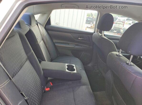 1N4AL3AP4HN334724 2017 NISSAN ALTIMA Gray Widok tylnych siedzeń