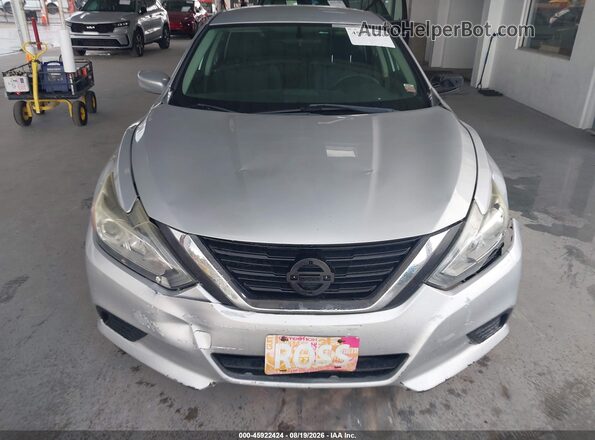 1N4AL3AP4HN364080 2017 NISSAN ALTIMA Silver Սարքավորումների վահանակի տեսք