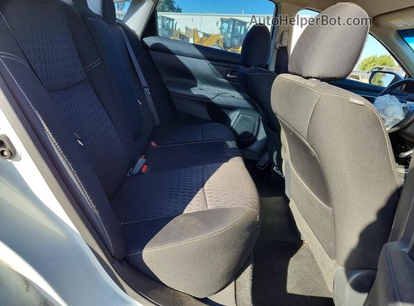 1N4AL3AP4JC128952 2018 NISSAN ALTIMA White Vista de los asientos traseros