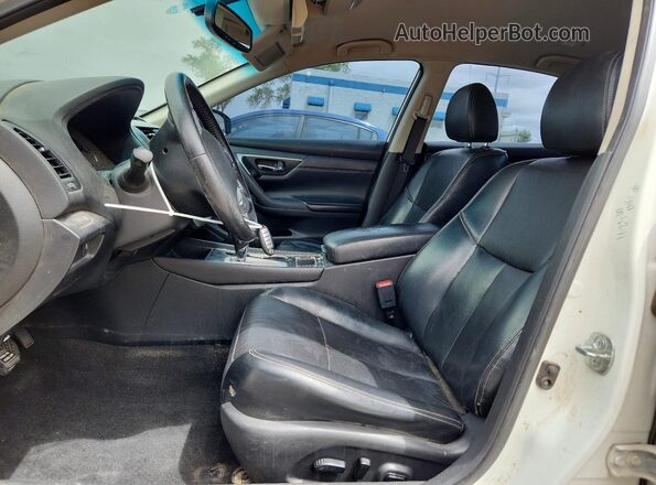 1N4AL3AP4JC215007 2018 NISSAN ALTIMA White წინა სალონის ხედი
